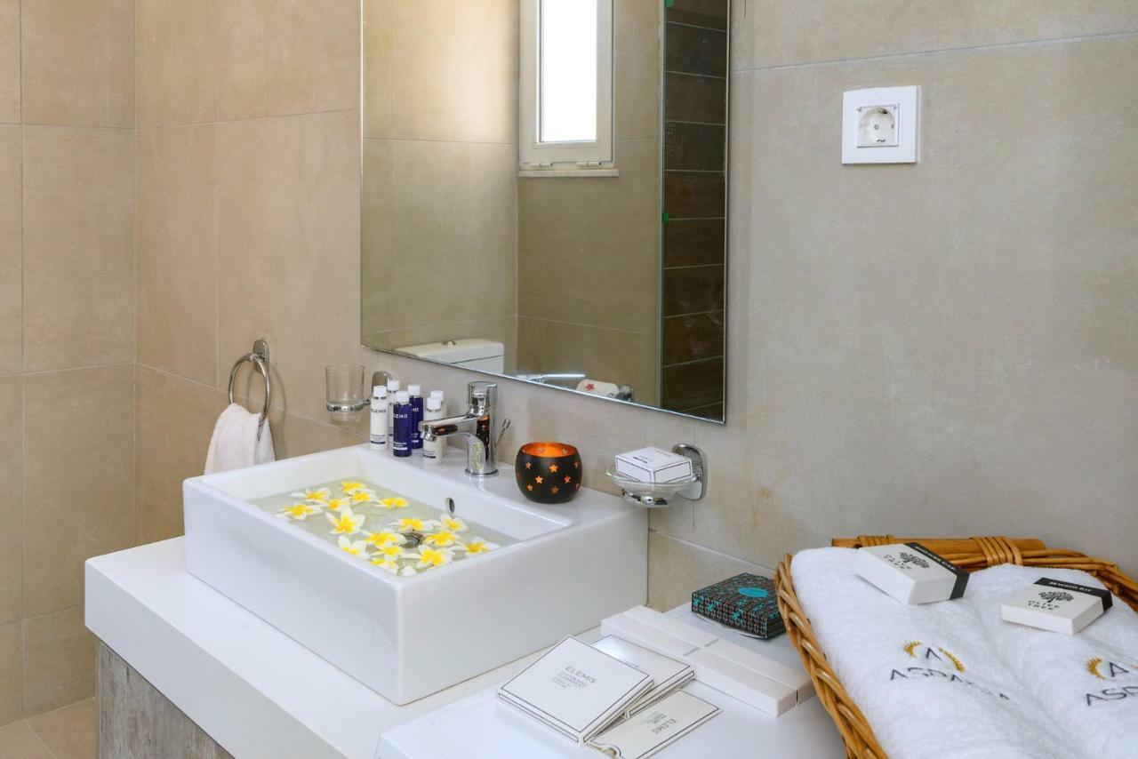 Aspasias Luxury Suite Hriszí Aktí Haniá Kültér fotó